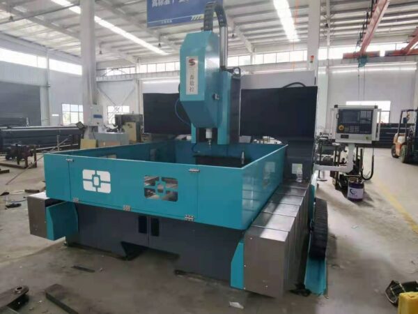 Plate Drilling and milling machine